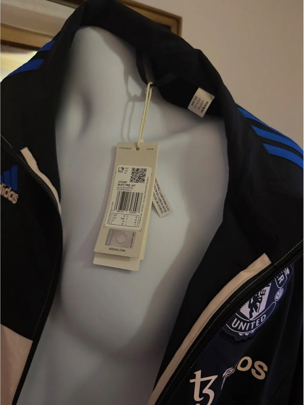Manchester United Adidas Tezos Jacket Medium